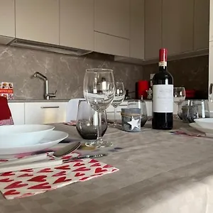https://residence-outlet-vivaldi.hotelinveneto.com